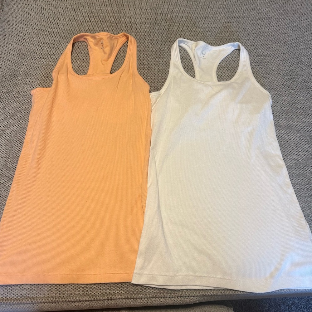 8 PIECE Size Small Summer Bundle